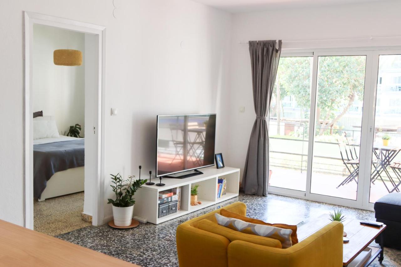 Charming Flat In Puerto Marina, Apartment Benalmadena